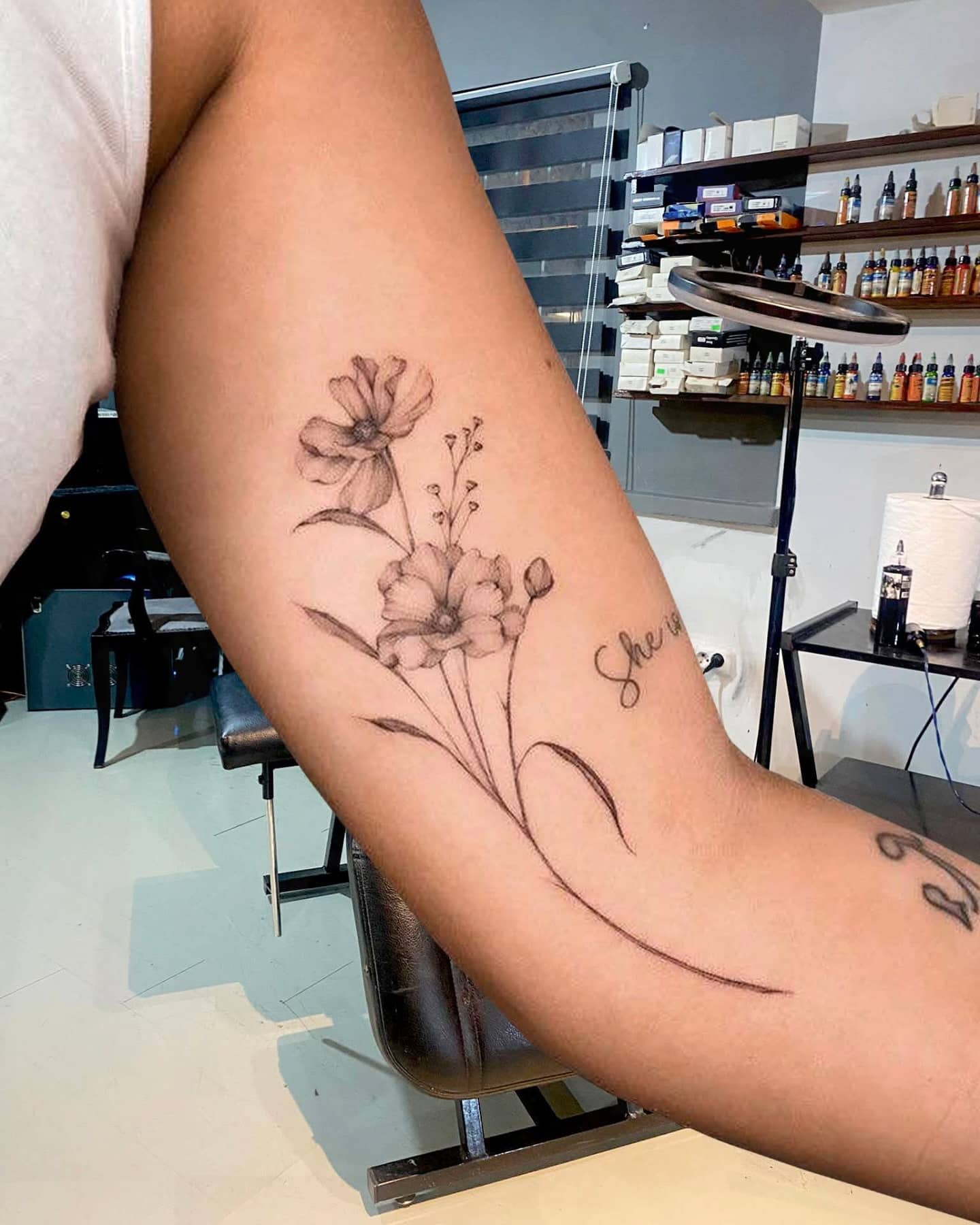 tattoo kadıköy,ankara tatto,tatto ankara,tattoo.murat karabüyük,tunalı tattoo,cayyolu tattoo,istanbul tatto kalıcı dövme ressam murat karabüyük ümraniye 1 marmara üniversitesi karakalem portre çizim doktor 57