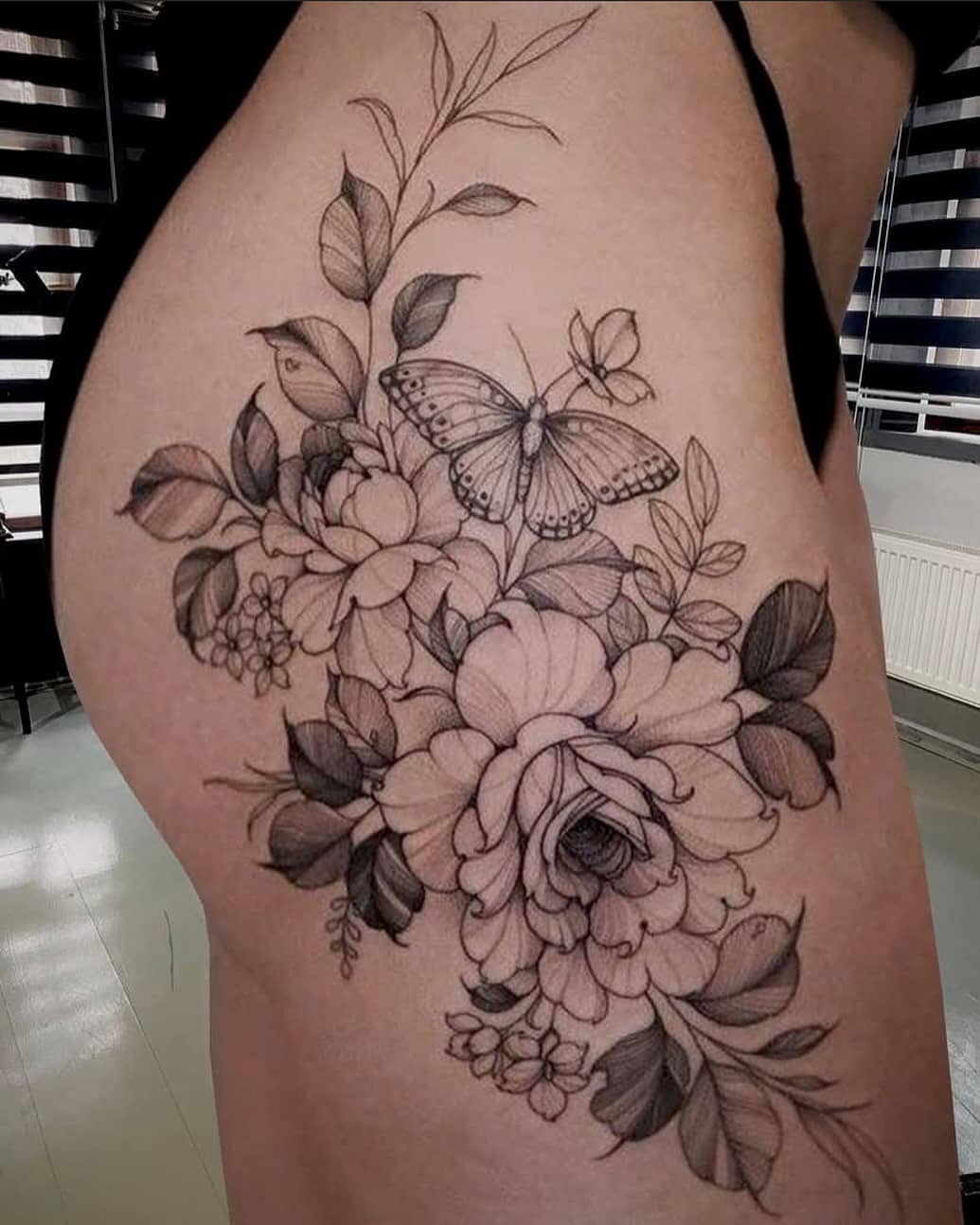 tattoo kadıköy,ankara tatto,tatto ankara,tattoo.murat karabüyük,tunalı tattoo,cayyolu tattoo,istanbul tatto kalıcı dövme ressam murat karabüyük ümraniye 1 marmara üniversitesi karakalem portre çizim doktor 26