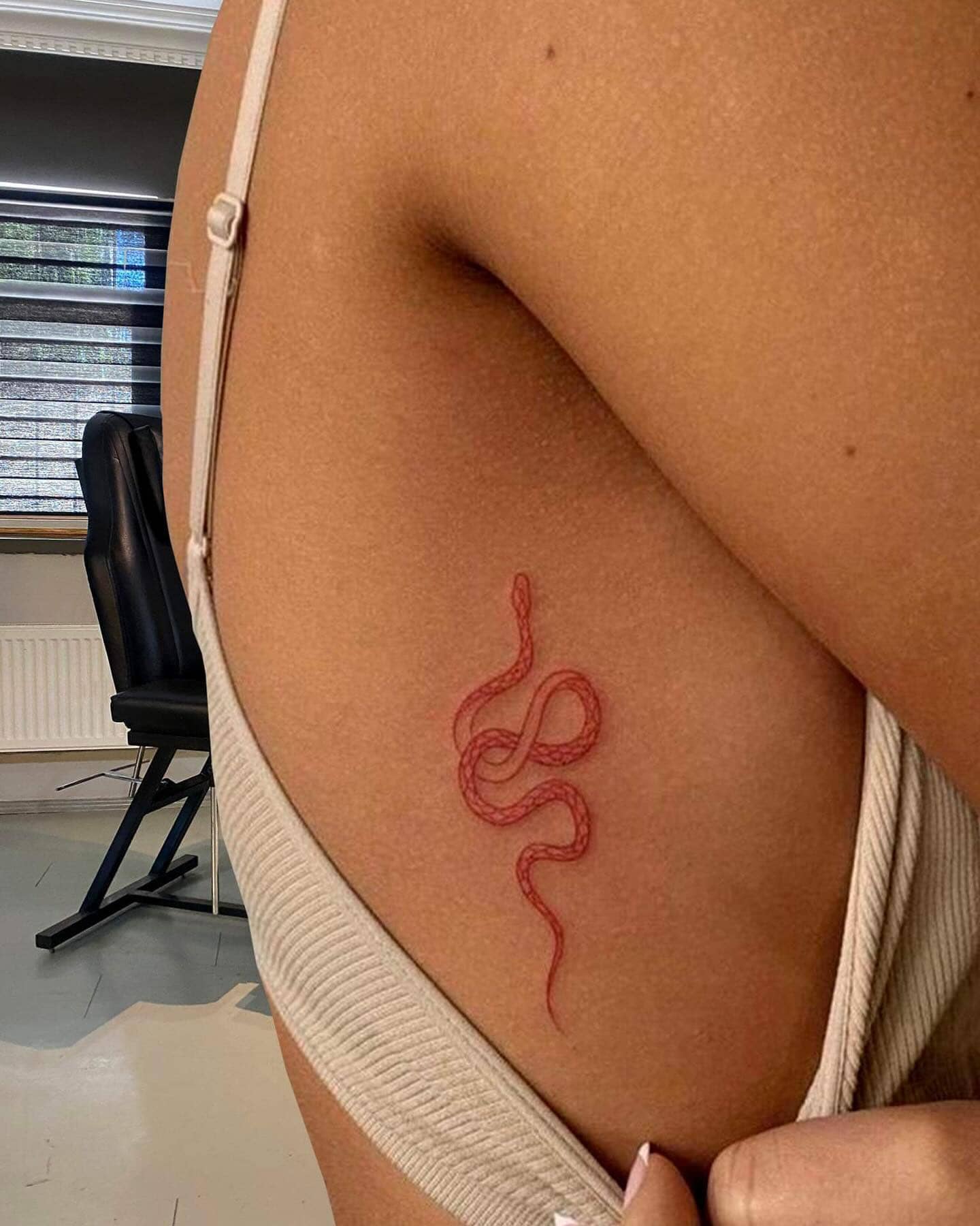 tattoo kadıköy,ankara tatto,tatto ankara,tattoo.murat karabüyük,tunalı tattoo,cayyolu tattoo,istanbul tatto kalıcı dövme ressam murat karabüyük ümraniye 1 marmara üniversitesi karakalem portre çizim doktor 33