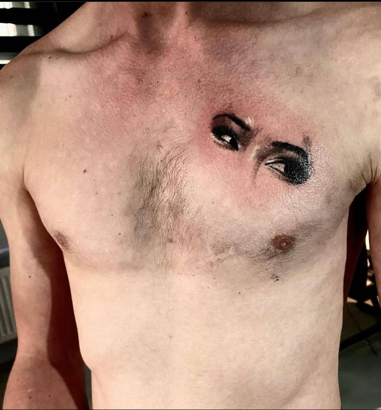 tattoo kadıköy,ankara tatto,tatto ankara,tattoo.murat karabüyük,tunalı tattoo,cayyolu tattoo,istanbul tatto kalıcı dövme ressam murat karabüyük ümraniye 1 marmara üniversitesi karakalem portre çizim doktor 29